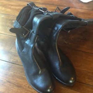 Gorgeous Cole Haan Boots 6B Mismatched